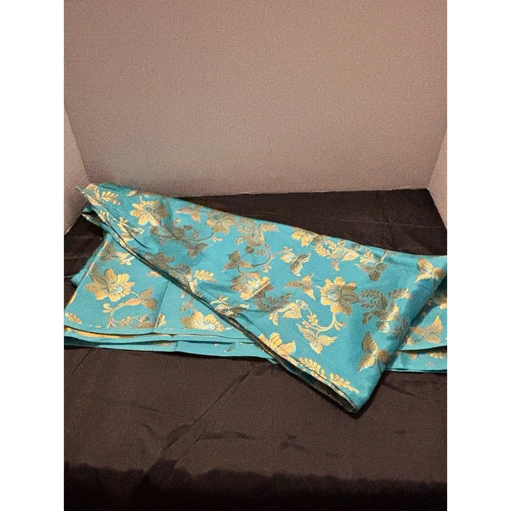 Jacquard beautiful three